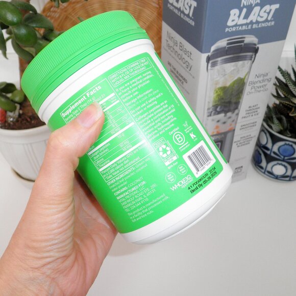 NEW 18oz Ninja Blast Portable Travel Blender + Sealed Vital Pro Matcha Collagen - Picture 5 of 6